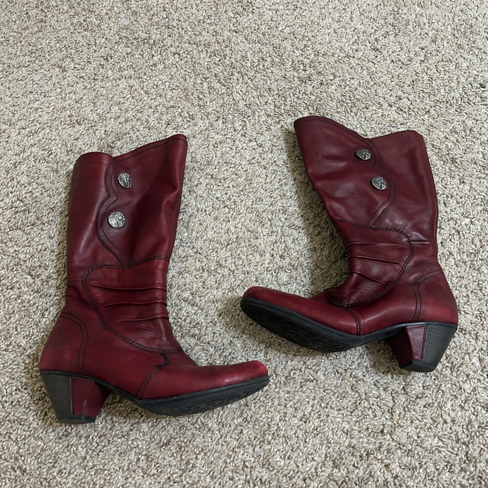 Remonte Burgundy Mid-Calf Button Accent Heeled Boots Side Zip Up Size 37 6.5 7